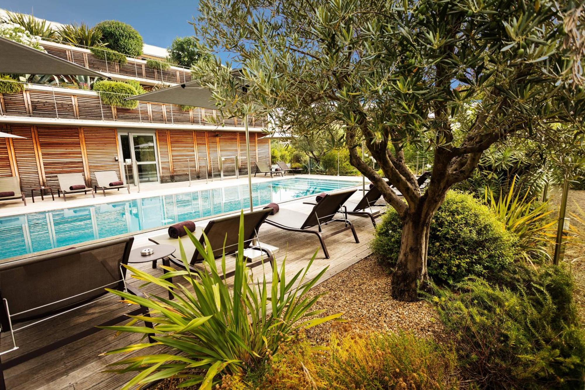 Courtyard By Marriott Montpellier Hotel Bagian luar foto