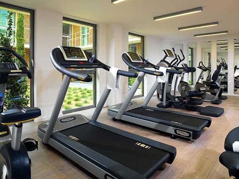 Courtyard By Marriott Montpellier Hotel Bagian luar foto